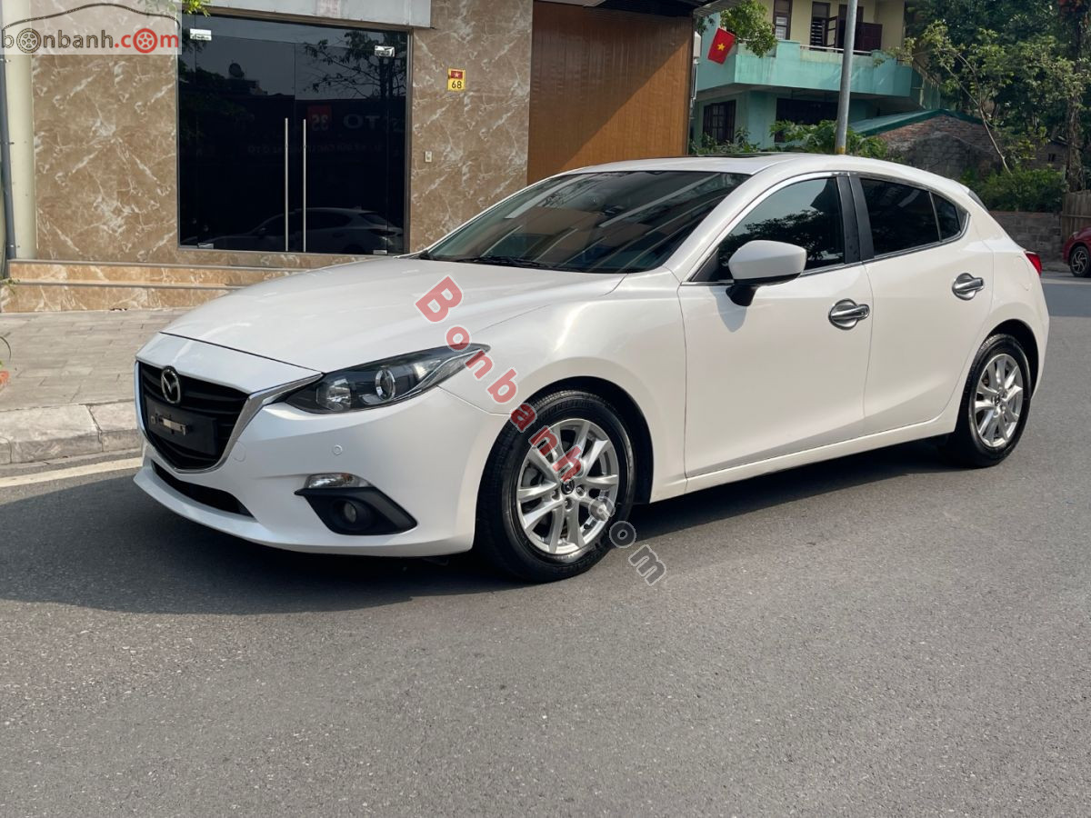 Mazda 3 1.5 AT 2015